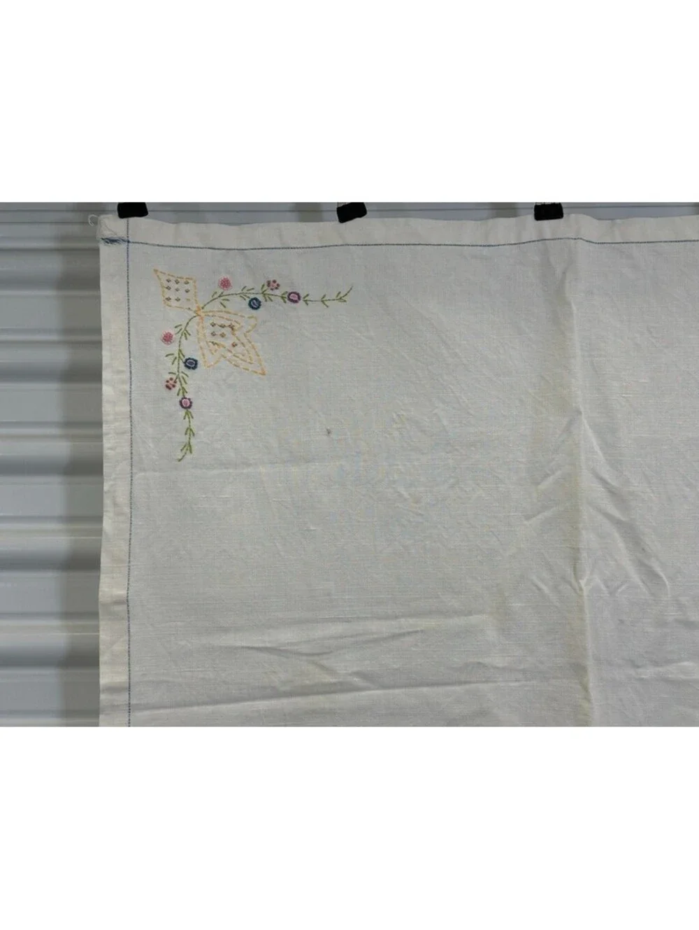 Hand Embroidered Flowers Floral Card Table Tablecloth Topper 29